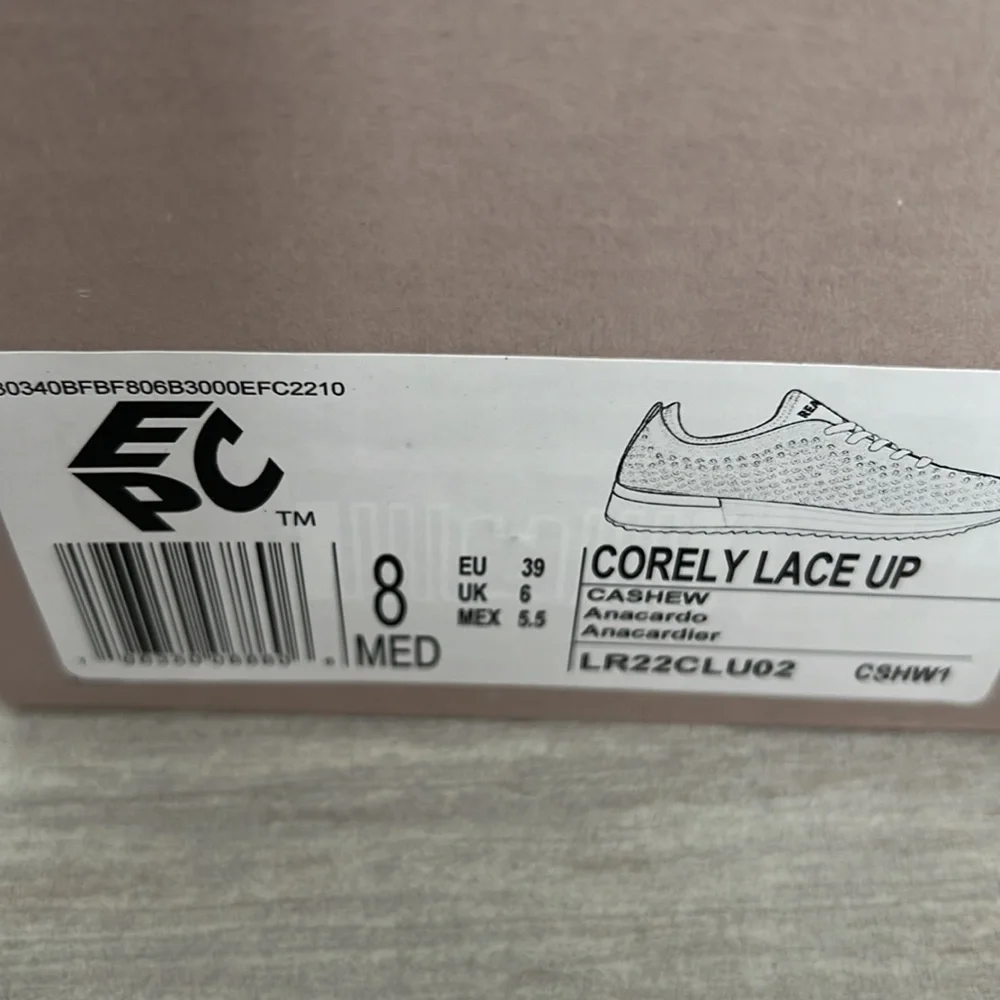 Corley Rhinestone Lace-Up Sneaker Tan size 8 REACTION KENNETH COLE